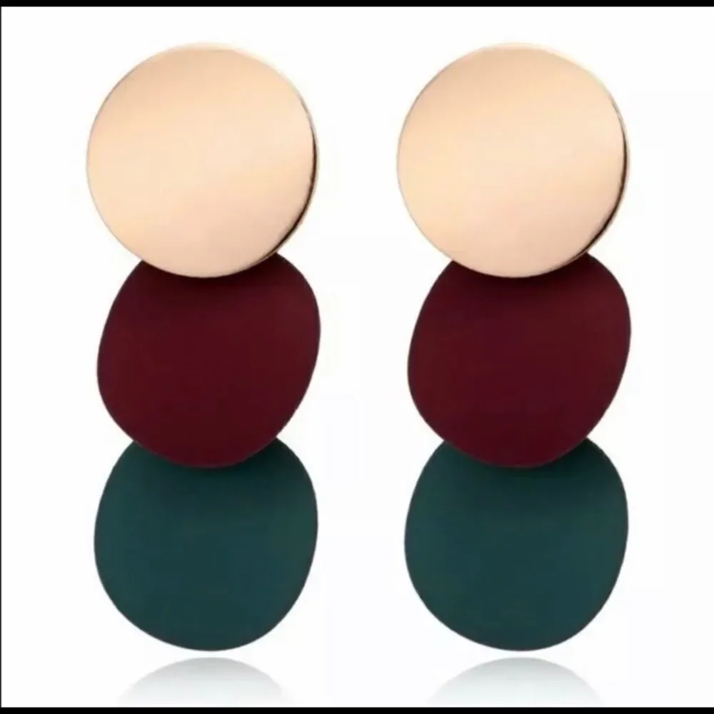Three Circle Metal Geo Earrings